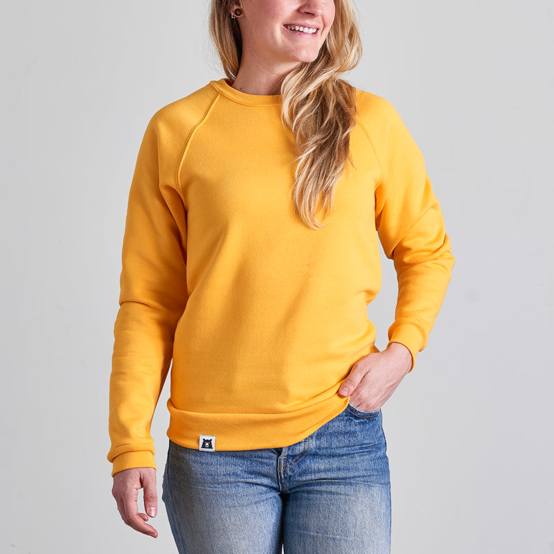 BASICS Classic Crew Sweatshirt - Golden Yellow