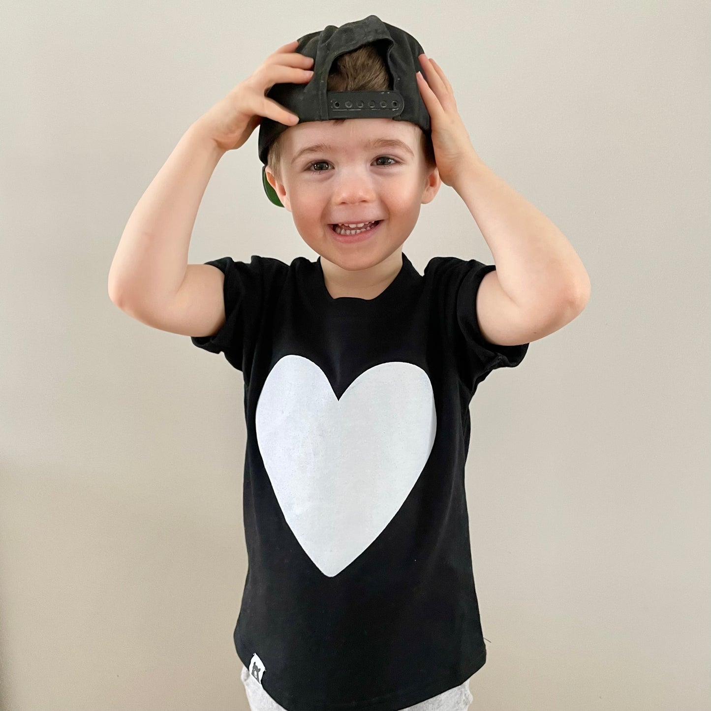 Kids Heart Tee - Black with White
